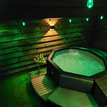 Merlot, Piscine Et Spa, Proche St Emilion