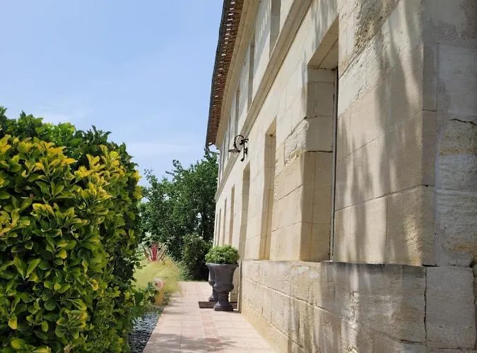 Merlot, Piscine Et Spa, Proche St Emilion 4*