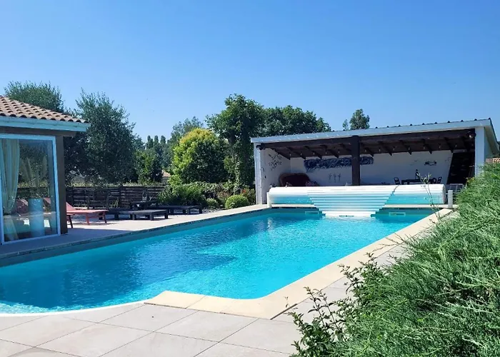 Merlot, Piscine Et Spa, Proche St Emilion Gasthof